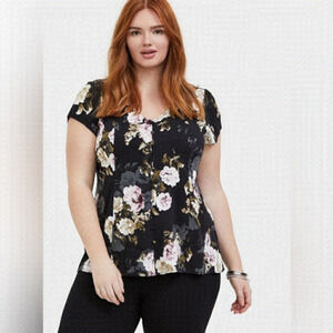 Torrid Stretch Challis Lace-Up Back Top Size 1x